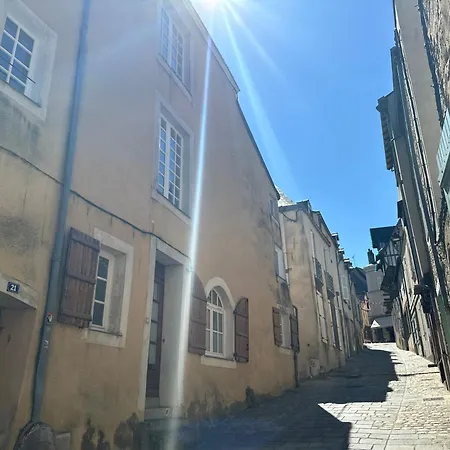 Authentique Lavallois T3 Au Coeur Du Vieux Laval Laval  Extérieur photo